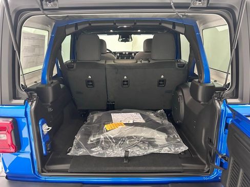 New 2026 Jeep Wrangler Unlimited Sport AWD/4WD image 9
