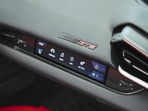 Used 2023 Ferrari 296 GTS RWD image 33