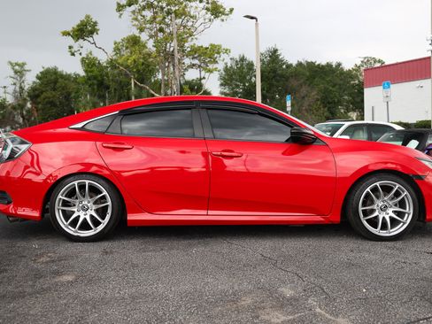 Used 2020 Honda Civic Sport image 16