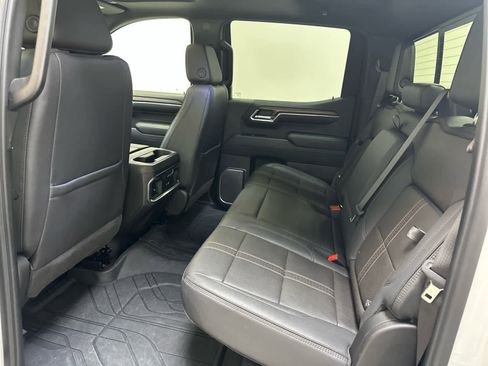 Certified 2024 Chevrolet Silverado 1500 High Country image 19