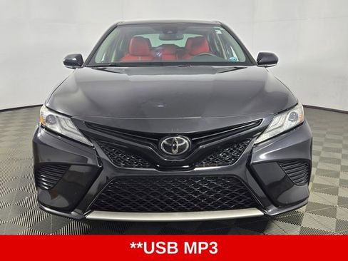 Used 2019 Toyota Camry XSE image 7
