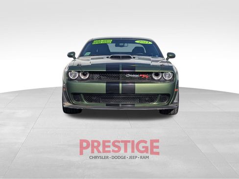 Used 2021 Dodge Challenger R/T Scat Pack RWD image 3