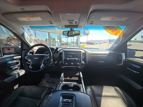 Used 2018 Chevrolet Silverado 2500 LTZ w/ Midnight Edition AWD/4WD image 19