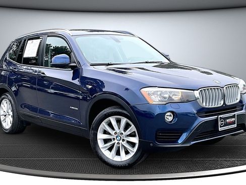 Used 2017 BMW X3 xDrive28i AWD/4WD image 1