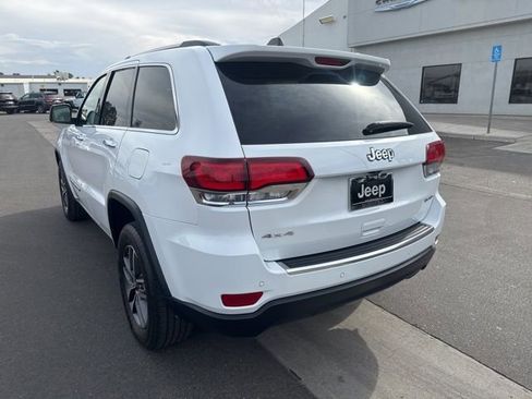 Used 2022 Jeep Grand Cherokee Limited image 3