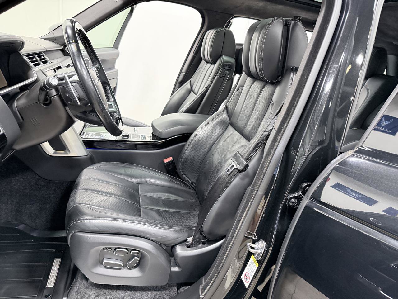 Used 2014 Land Rover Range Rover Long Wheelbase Autobiography AWD/4WD image 32