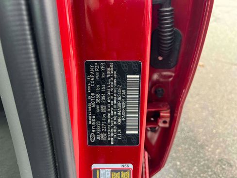 Used 2023 Hyundai Elantra SEL image 22