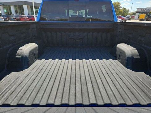 Used 2025 Chevrolet Silverado 1500 ZR2 w/ Technology Package AWD/4WD image 27