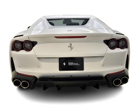 Used 2022 Ferrari 812 GTS image 10