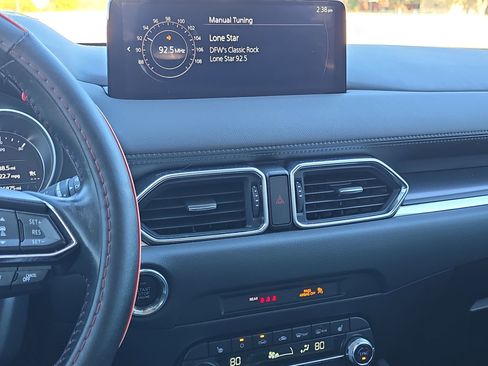 Used 2023 MAZDA CX-5 Carbon Edition image 17