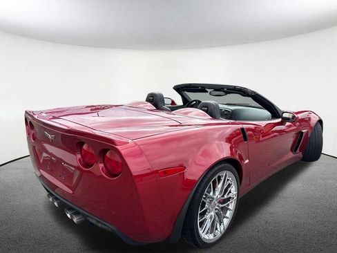 Used 2013 Chevrolet Corvette 427 w/ 1SB Preferred Equipment Group RWD image 13