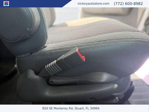 Used 2018 Chevrolet Express 3500 LT w/ LT Preferred Equipment Group RWD image 30