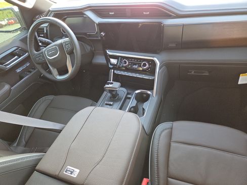New 2026 GMC Sierra 1500 Denali AWD/4WD image 26