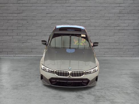 Used 2025 BMW 330i xDrive Sedan AWD/4WD image 2