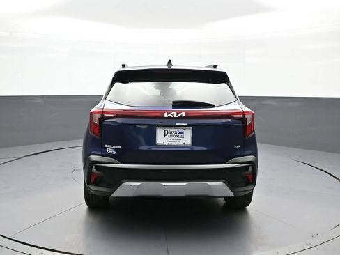 Certified 2024 Kia Seltos EX AWD/4WD image 7