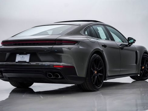 Used 2024 Porsche Panamera 4 AWD/4WD image 9