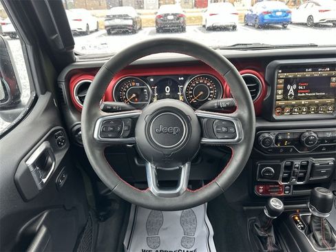 Used 2023 Jeep Gladiator Rubicon w/ Cold Weather Group image 14