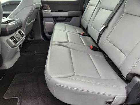 Used 2025 Ford F150 Lightning Flash image 13