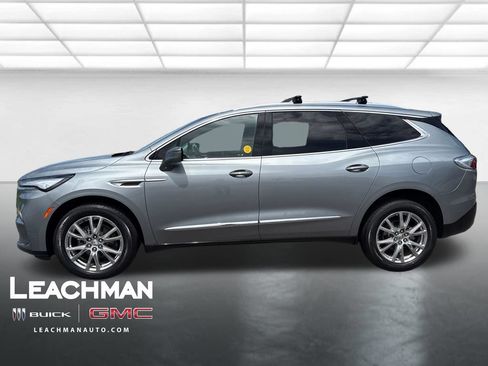 Certified 2023 Buick Enclave Essence w/ Experience Buick Package AWD/4WD image 7