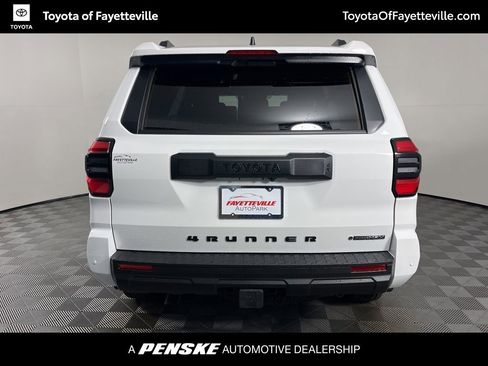New 2026 Toyota 4Runner TRD Off-Road AWD/4WD image 4