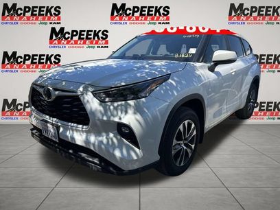 Used 2026 Toyota Highlander XLE