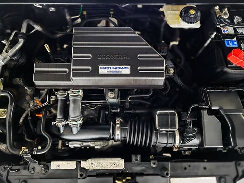 Used 2017 Honda CR-V Touring image 12