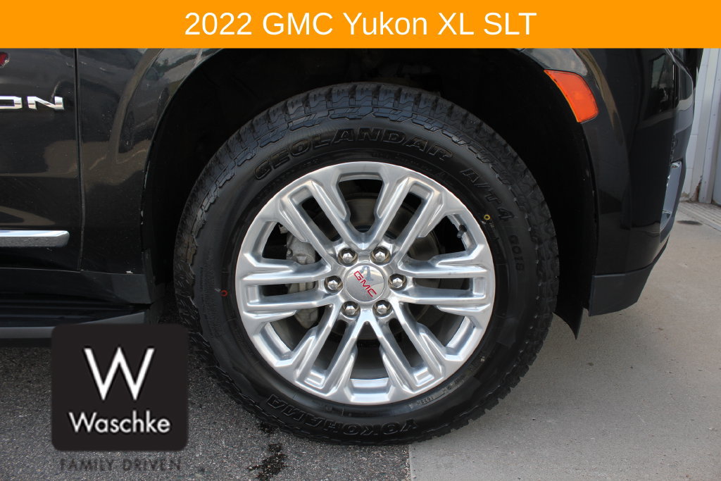 Used 2022 GMC Yukon XL SLT AWD/4WD image 14