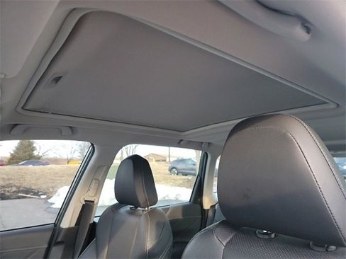 Used 2023 Subaru Forester Touring image 9