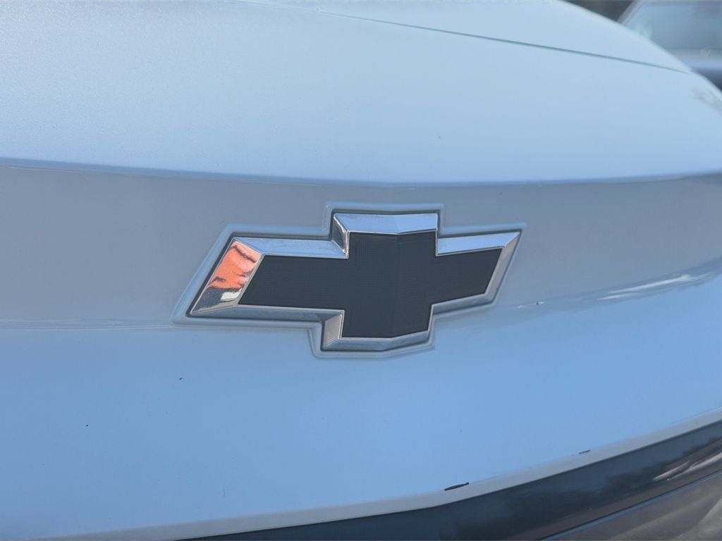 Used 2023 Chevrolet Bolt EUV LT w/ Convenience Package FWD image 34