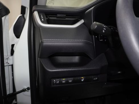 Used 2023 Toyota RAV4 XLE w/ Convenience Package AWD/4WD image 25