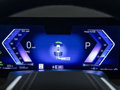 Certified 2024 BMW X5 xDrive40i w/ Premium Package AWD/4WD image 23