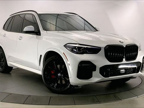 Certified 2022 BMW X5 xDrive40i w/ M Sport Package image 33