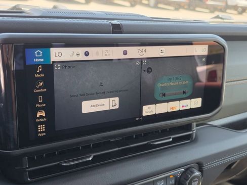 New 2026 Jeep Gladiator Mojave w/ Steel Bumper Group image 15