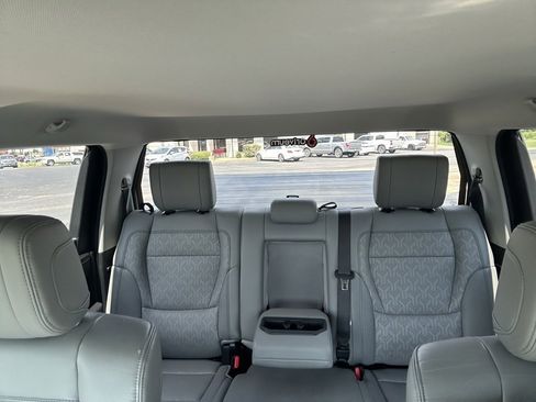 Used 2022 Toyota Tundra SR5 image 25