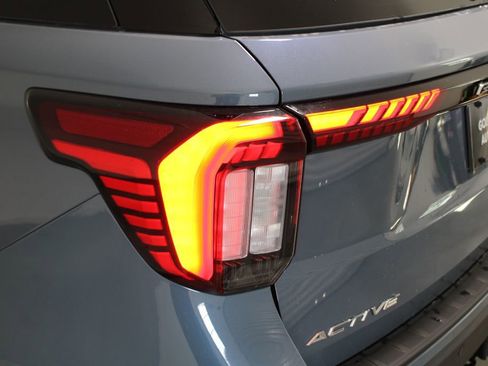 New 2026 Ford Explorer Active RWD image 56