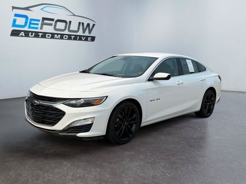 Used 2024 Chevrolet Malibu LT w/ Sport Edition FWD image 7