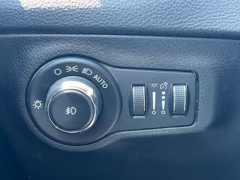 Used 2021 Jeep Compass Limited AWD/4WD image 28