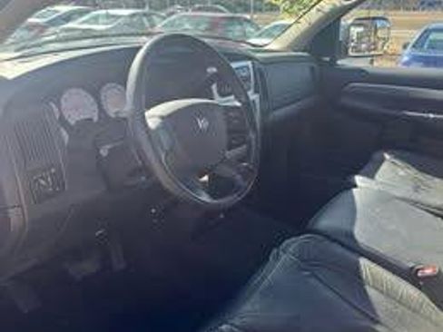 Used 2005 Dodge Ram 2500 Truck SLT AWD/4WD image 9