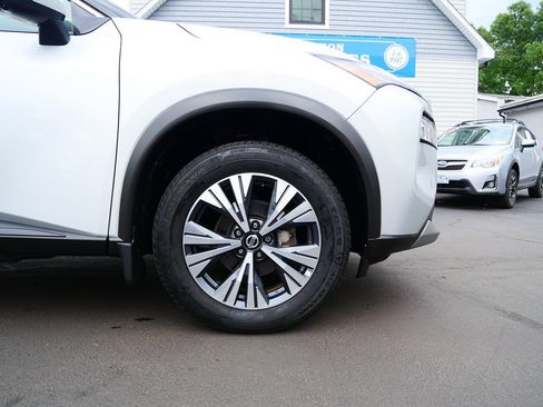Used 2021 Nissan Rogue SV w/ Premium Package AWD/4WD image 34