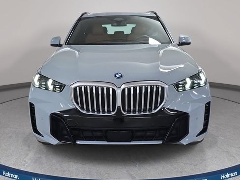 Certified 2024 BMW X5 xDrive50e w/ M Sport Package AWD/4WD image 2
