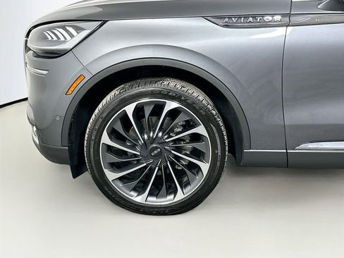 Used 2024 Lincoln Aviator Reserve w/ Elements Package Plus AWD/4WD image 34