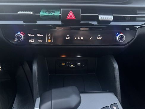 Certified 2026 Kia Sportage SX image 24