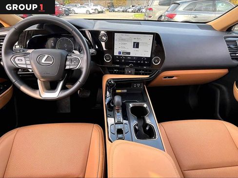 Used 2025 Lexus NX 250 FWD w/ Premium Package image 12