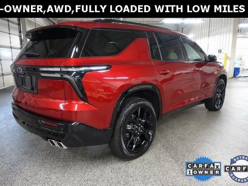 Used 2024 Chevrolet Traverse RS image 7