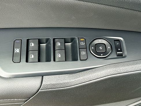 New 2026 Kia Sportage SX image 18