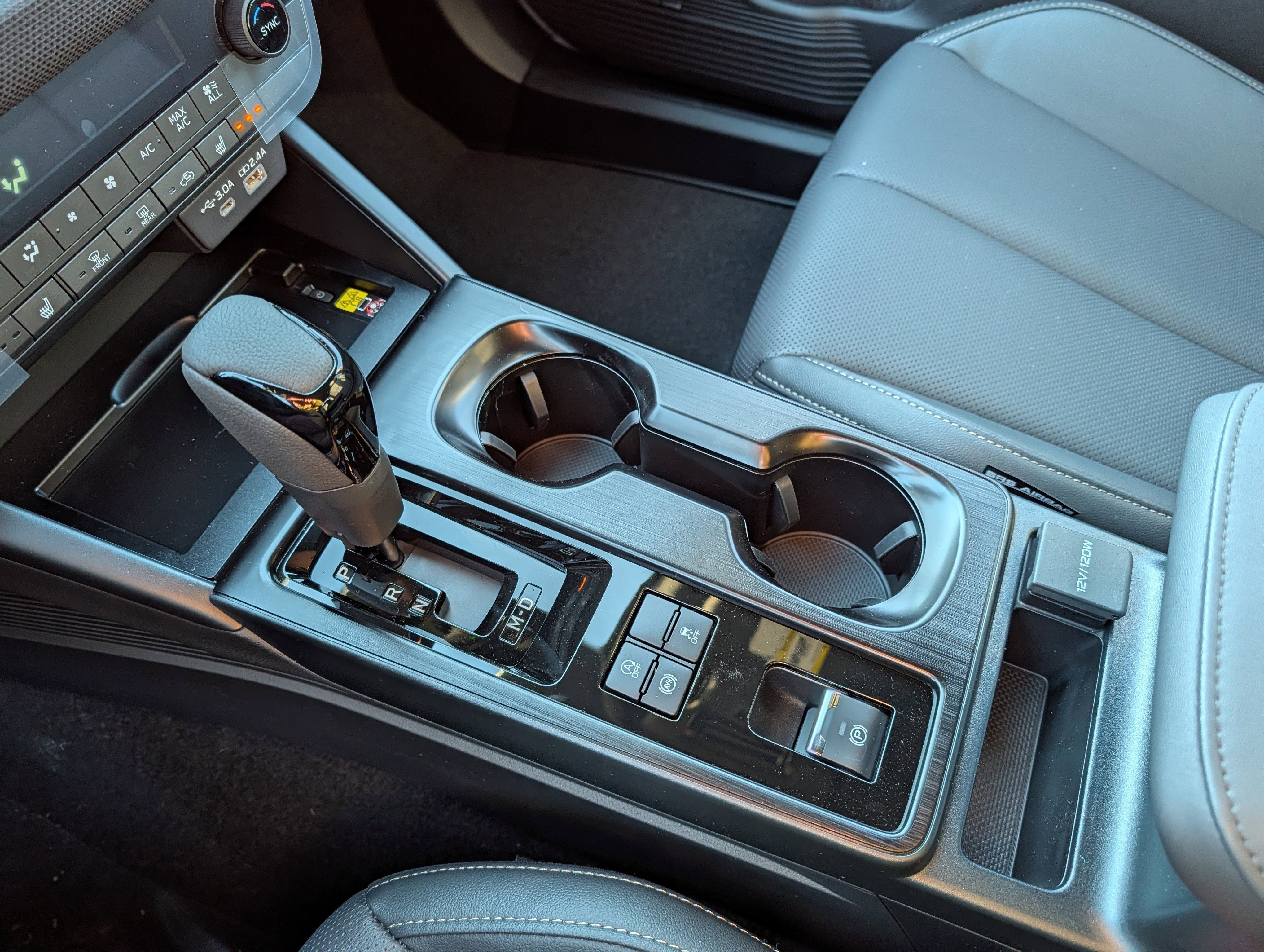 New 2026 Subaru Outback Limited AWD/4WD image 10