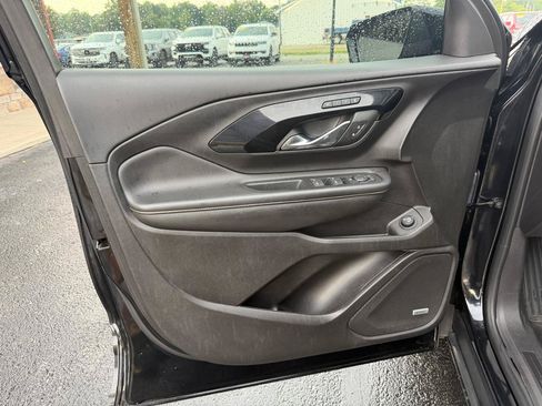 Used 2024 GMC Terrain AT4 w/ Infotainment Package II AWD/4WD image 13