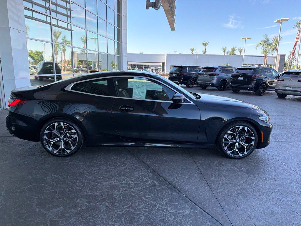 Used 2026 BMW 430i Coupe w/ Parking Assistance Package RWD image 3
