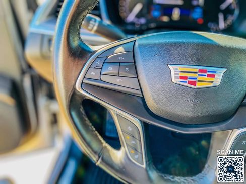 Used 2019 Cadillac XT5 Luxury image 23