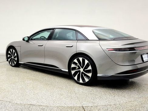 Used 2024 Lucid Air Touring image 7